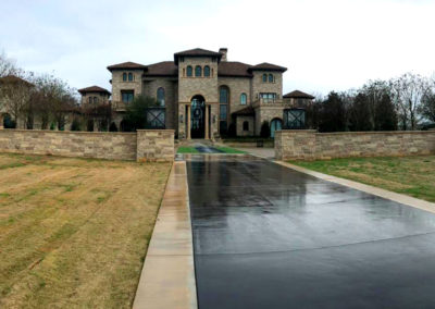 Fachada estilo Tejano en Caliza