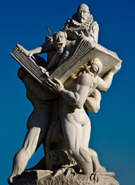 Estatua de Cervantes Don Quijote